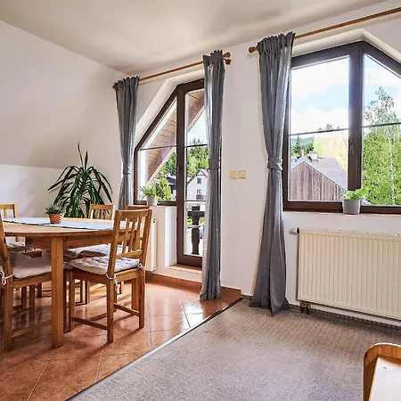 Appartamento Alice Ii- By Interhome